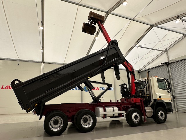 DAF CF85 410 8×4 Day Cab Steel Tipper Grab