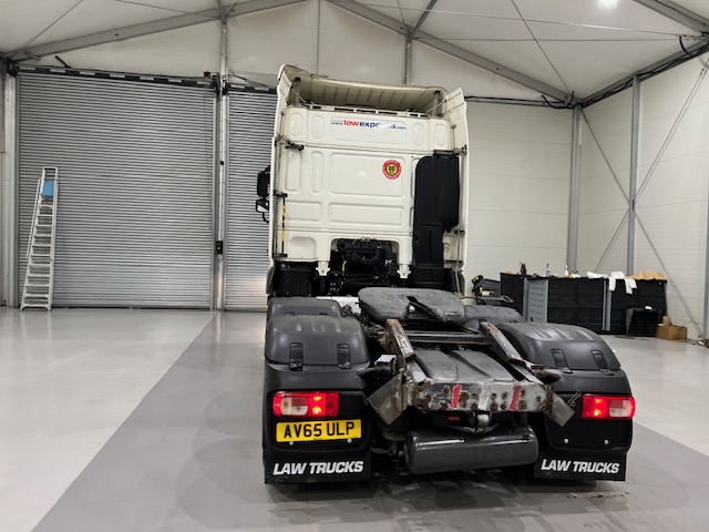 DAF XF 460 6×2 Space Cab Tractor Unit