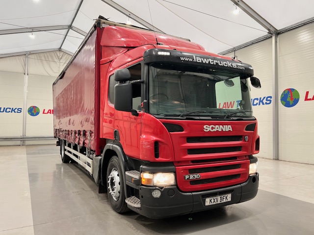 Scania P230 4×2 Sleeper Cab Curtainsider