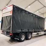 Volvo FM9 260 10 Tyre Sleeper Cab Curtainsider - thumbnail