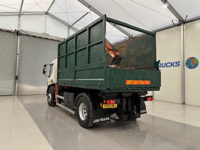 DAF LF55 220 4×2 Steel Tipper Grab Manual