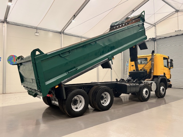 Scania P380 8×4 Day Cab Steel Tipper Manual