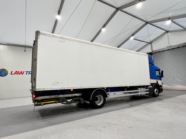 Scania P250 4×2 Sleeper Cab Fridge Box