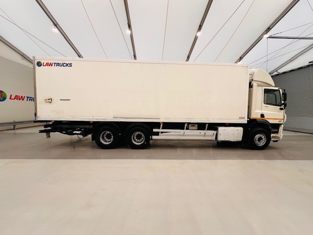 DAF CF 330 6×2 Rear Lift Fridge Box
