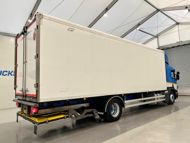 Scania P250 4×2 Sleeper Cab Fridge Box