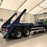 Scania P370 8×4 Sleeper Cab Skip Loader - thumbnail