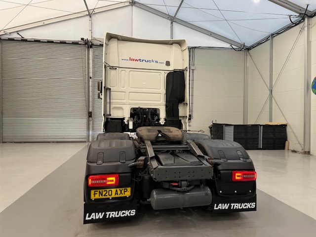 DAF XF 530 6×2 Midlift Tractor Unit