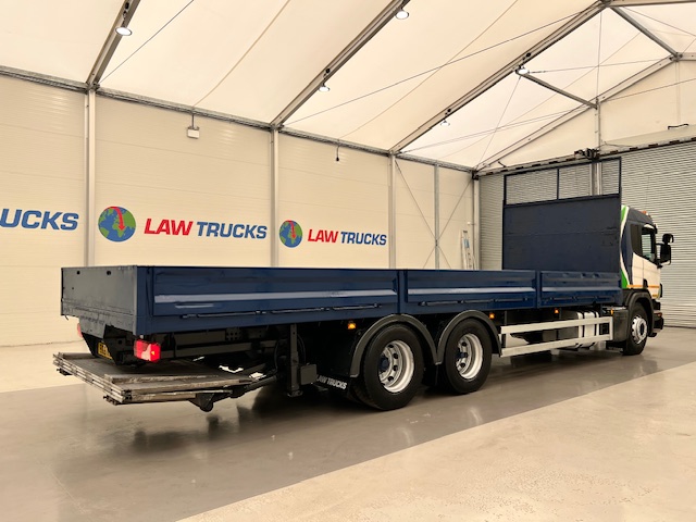 Scania P320 6×2 10 Tyre Sleeper Cab Dropside