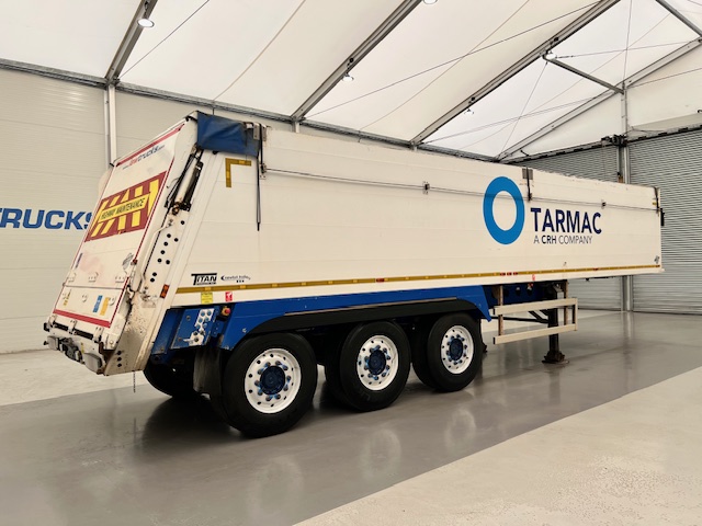 Titan Thinwall V Walking Floor Aggregate Trailer