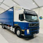 Volvo FM 300 6×2 Sleeper Cab Curtainsider - thumbnail