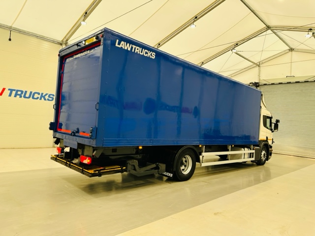 Scania P250 4×2 Sleeper Cab Box Van Manual