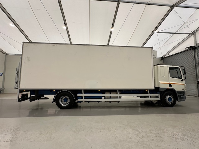 DAF CF65 220 Sleeper Cab Fridge Box