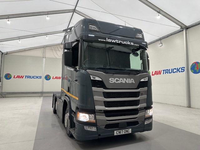 Scania R450 6×2 Midlift Highline Tractor Unit