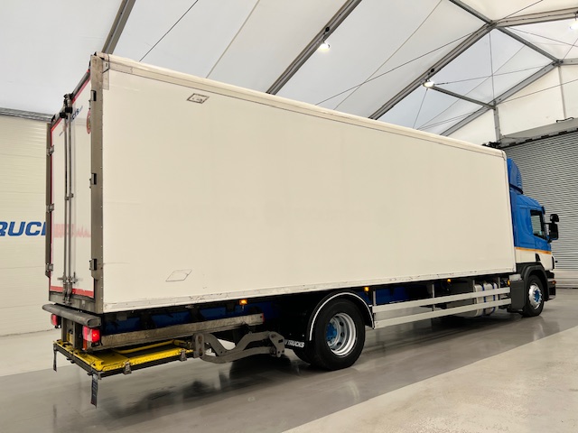 Scania P250 4×2 Sleeper Cab Fridge Box