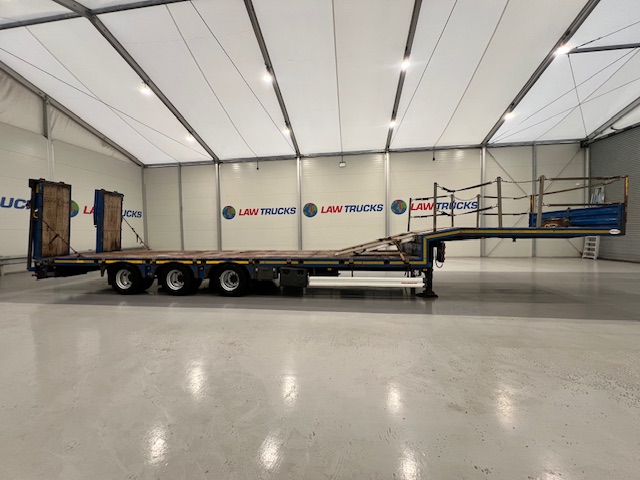 Kassbohrer Tri Axle Machinery Carrier Lowloader