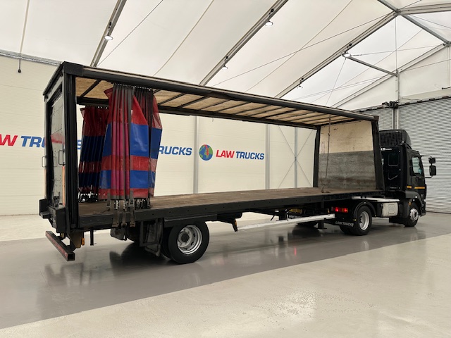 DAF LF 260 4×2 Urban Tractor Unit Trailer
