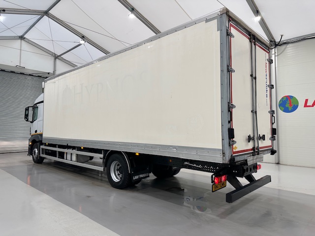Mercedes Actros 1830 Sleeper Cab Box Van