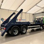 Scania P370 8×4 Sleeper Cab Skip Loader - thumbnail