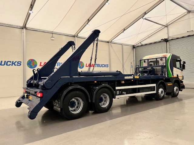 Scania P370 8×4 Sleeper Cab Skip Loader