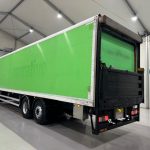 Scania P280 6×2 Rear Lift Day Cab Fridge Box - thumbnail