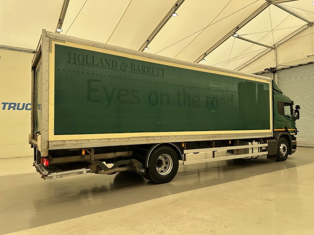 Scania P250 4×2 Sleeper Cab Box Van
