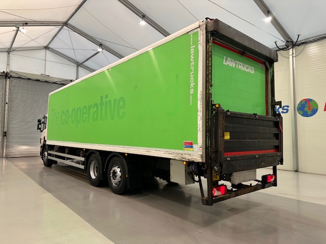Scania P280 6×2 Rear Lift Day Cab Fridge Box Manual