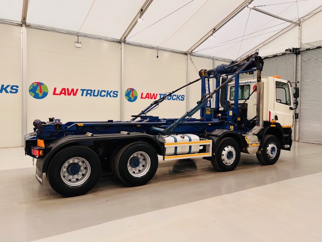 DAF CF85 410 8×4 Day Cab Hookloader Manual