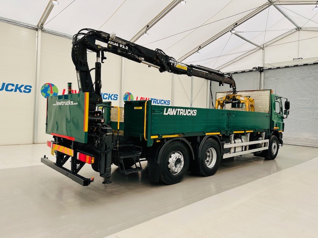 DAF CF75 310 Day Cab Dropside Brick Grab