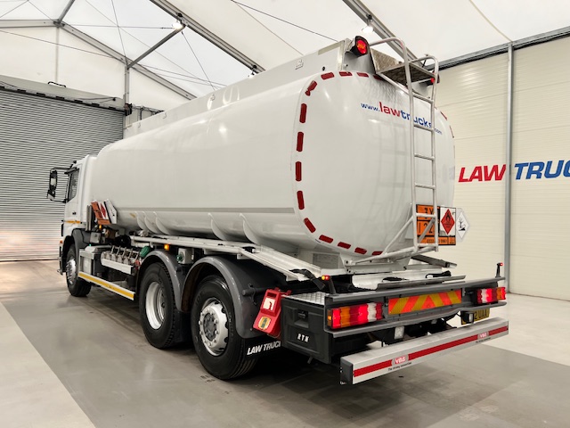 Mercedes Axor 2533 6×2 20000 Litre Tanker