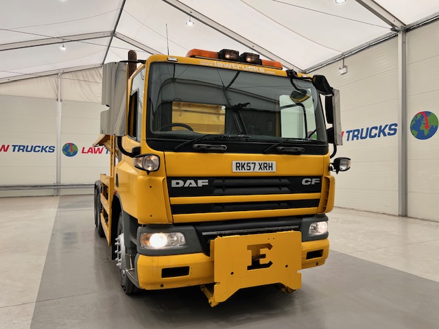 DAF CF75 310 6×4 Day Cab Gritter