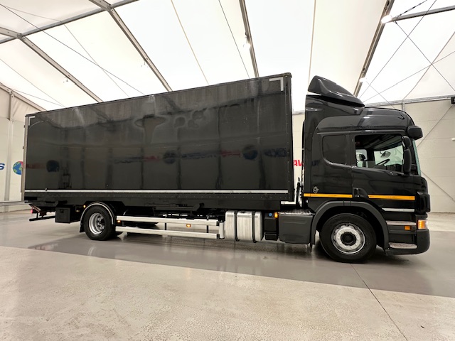 Scania P280 4×2 Sleeper Cab Box Van