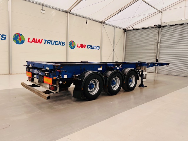 Montracon Tri Axle Sliding Skeletal Trailer BPW