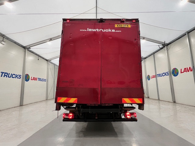 Scania P230 4×2 Sleeper Cab Curtainsider