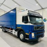 Volvo FM 300 6×2 Sleeper Cab Curtainsider - thumbnail
