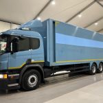 Scania P320 6×2 10 Tyre Rear Lift Insulated Box Van - thumbnail