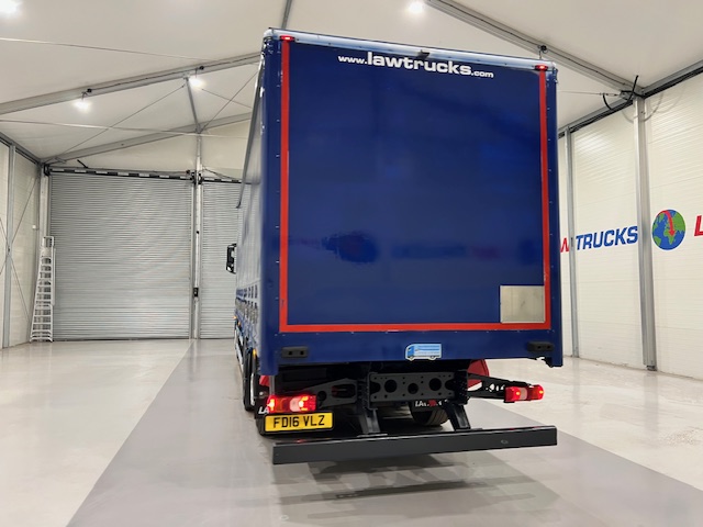 Mercedes Actros 2530 6×2 Sleeper Cab Curtainsider