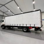 MAN TGM 18.250 4×2 Sleeper Cab Curtainsider - thumbnail