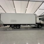 MAN TGS 26.320 6×2 Sleeper Cab Fridge Box - thumbnail