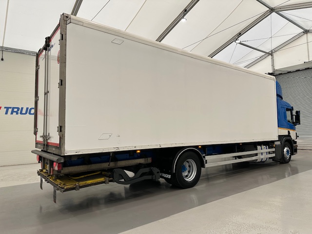 Scania P250 4×2 Sleeper Cab Fridge Box