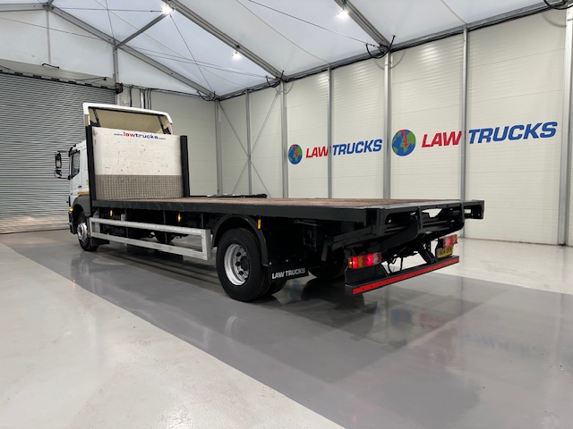 Mercedes Axor 1824 Sleeper Cab Flatbed