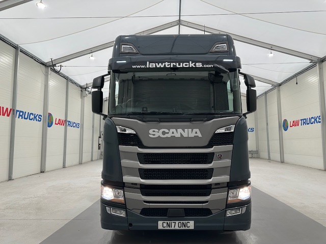 Scania R450 6×2 Midlift Highline Tractor Unit