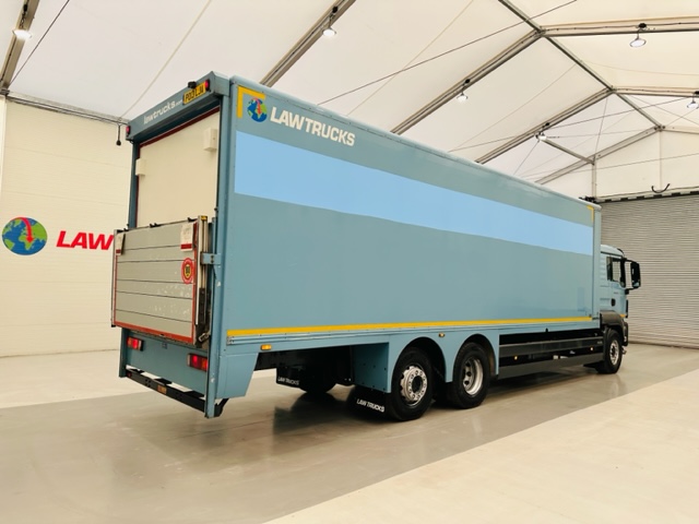 MAN TGS 26.360 6×2 Sleeper Cab Box Van