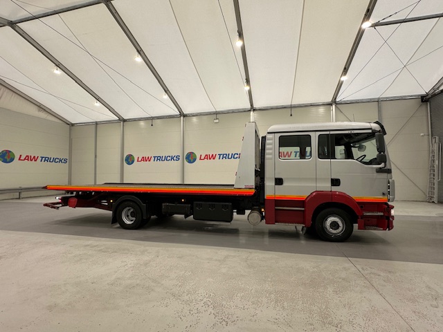 MAN TGL 12.220 Crew Cab Tilt and Slide