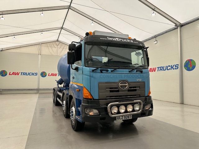 Hino 700 4123 8×4 Cement Mixer