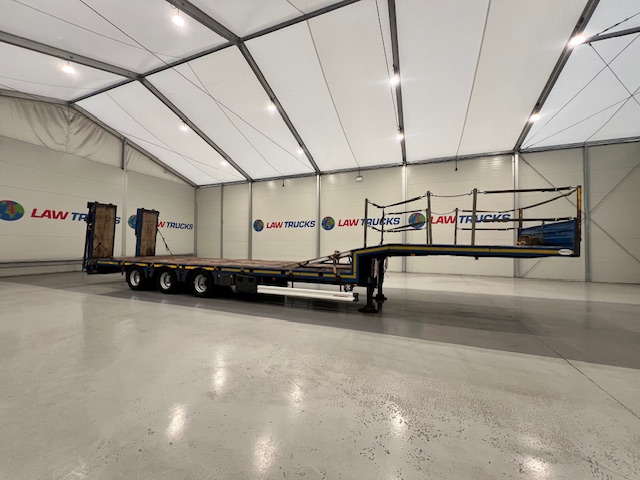 Kassbohrer Tri Axle Machinery Carrier Lowloader