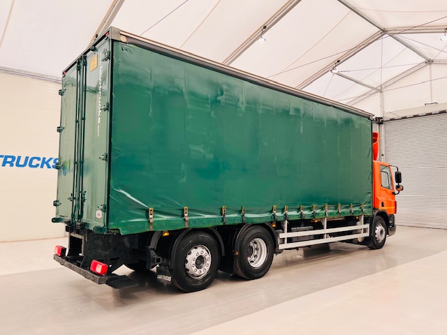 DAF CF75 310 6×2 Rear Lift Day Cab Curtainsider