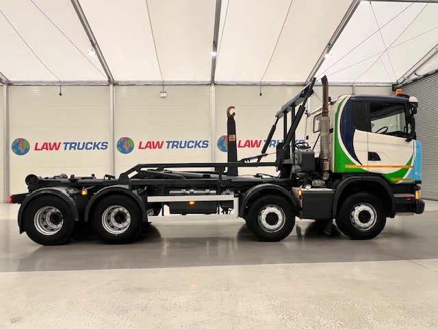 Scania G410 8×4 Rest Cab Hookloader Drawbar