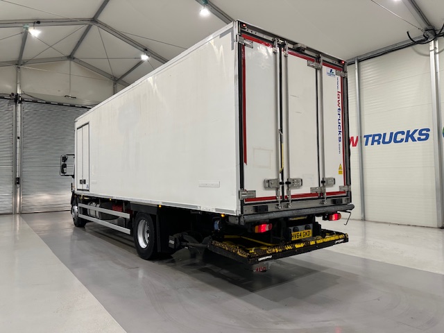 DAF LF 220 Day Cab Fridge Box