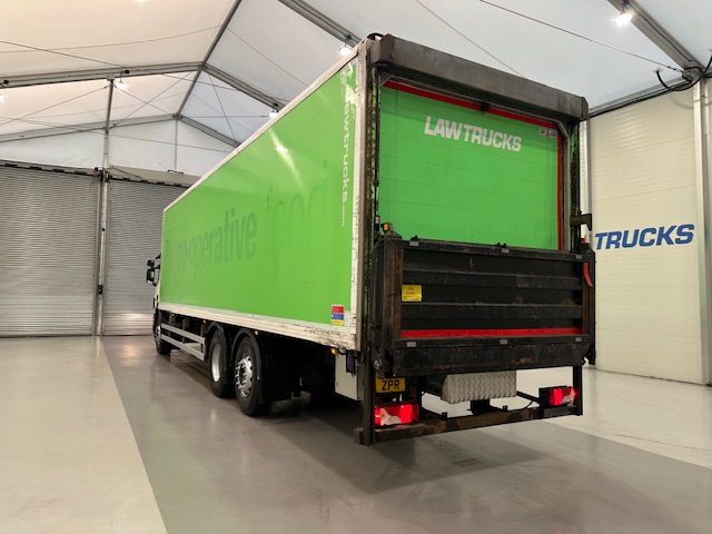Scania P280 6×2 Rear Lift Day Cab Fridge Box Manual