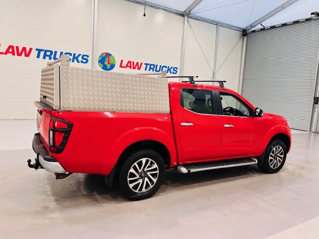 Nissan Navara 2.3 DCI 4×4 Acenta Pick Up Auto